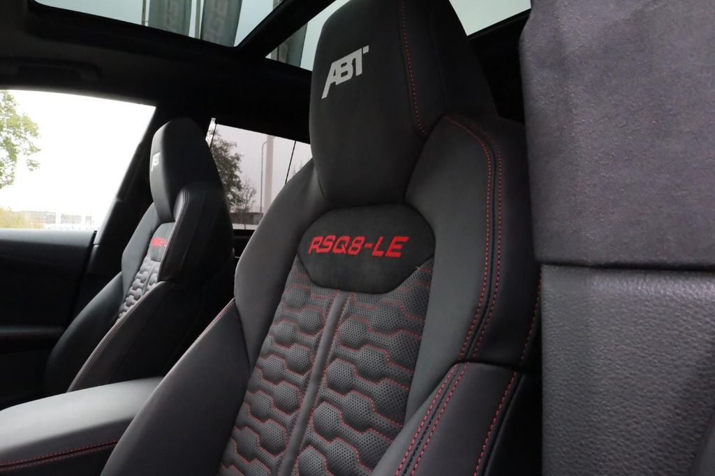 Audi RSQ8 2025