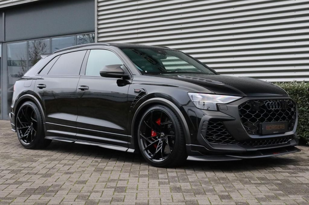 Audi RSQ8 2025