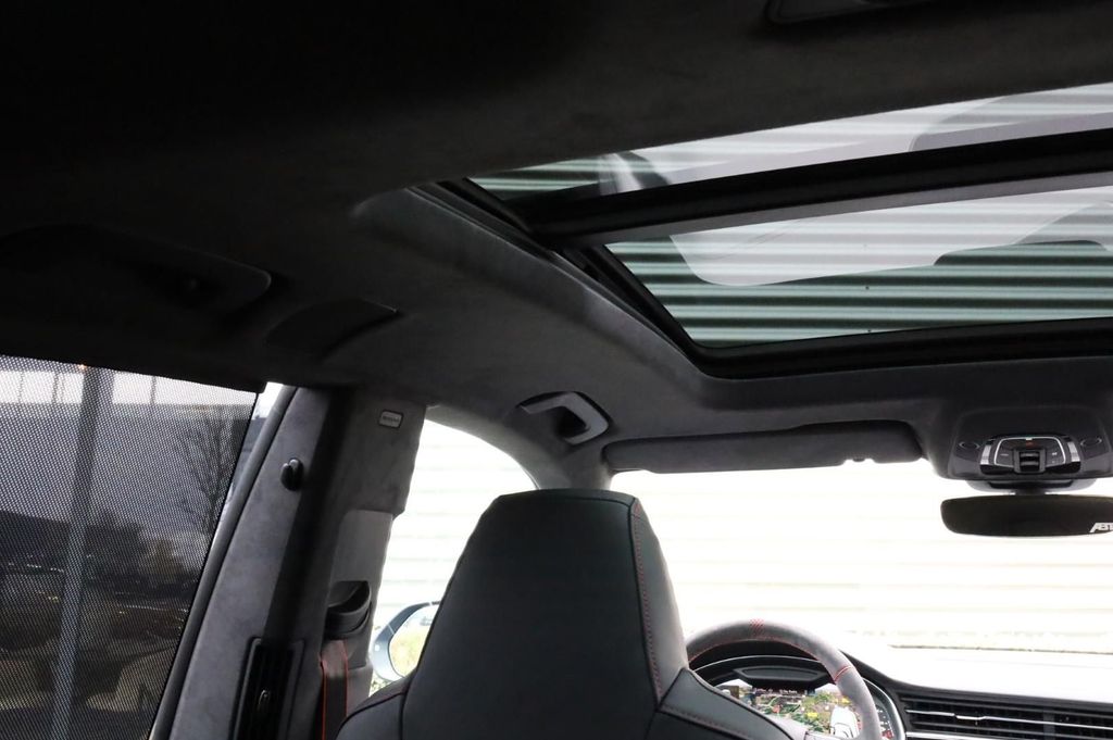 Audi RSQ8 2025