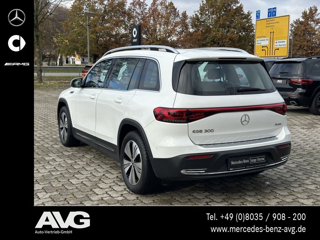 Mercedes-Benz EQB 2022