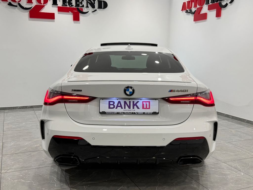 BMW M440 2022