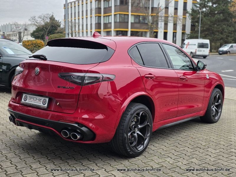 Alfa Romeo Stelvio 2021