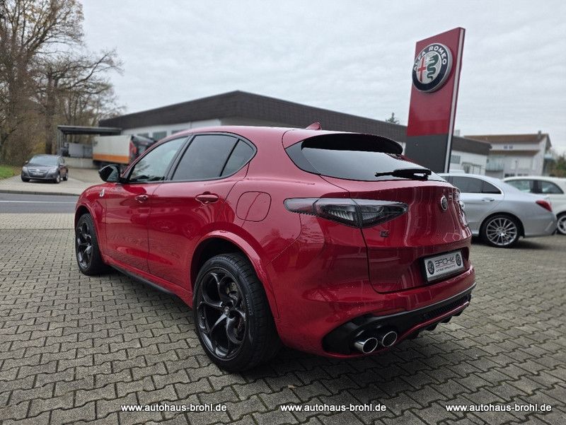 Alfa Romeo Stelvio 2021