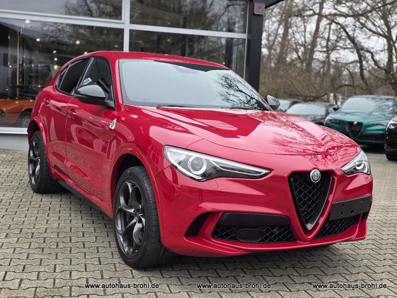 Alfa Romeo Stelvio 2021