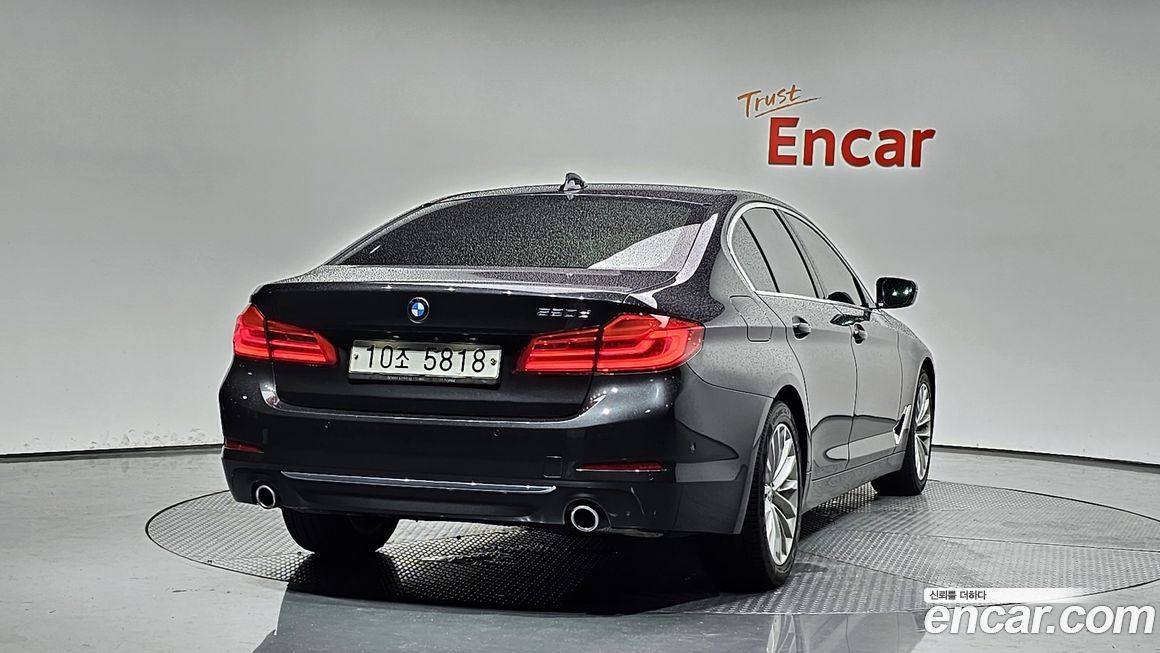 BMW 5-Series 2019