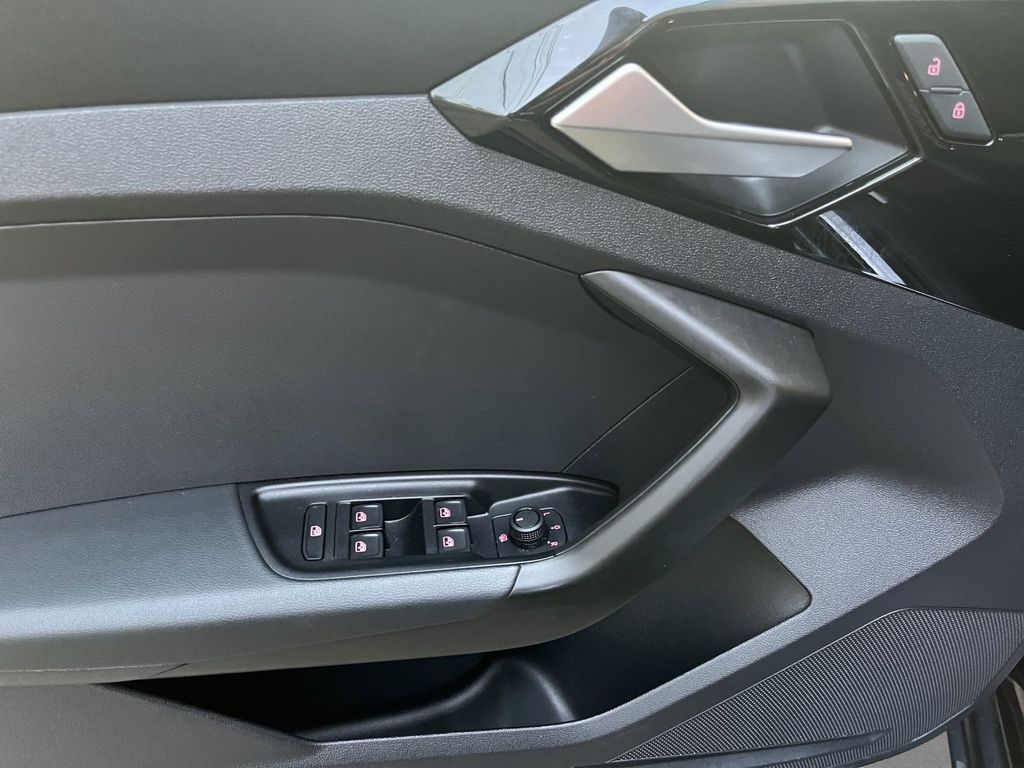 Audi A1 2024