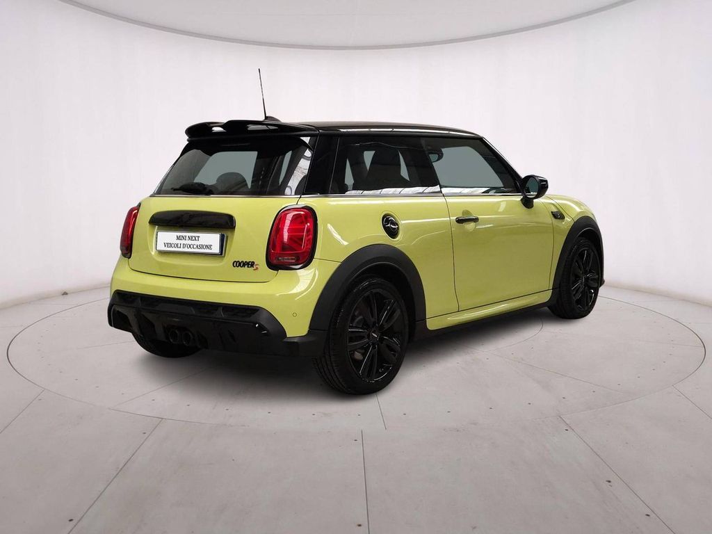 MINI Other 2023