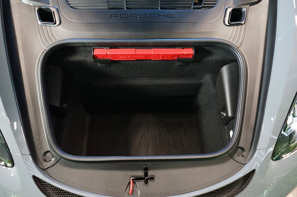 Porsche Boxster 2024