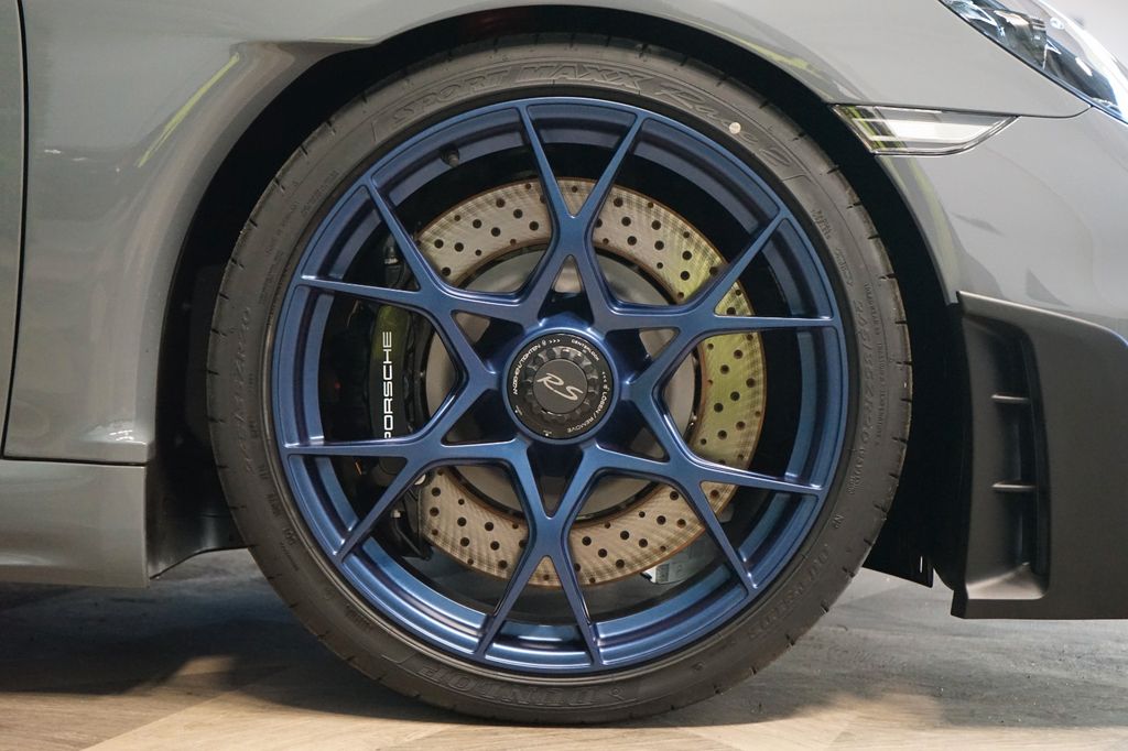 Porsche Boxster 2024