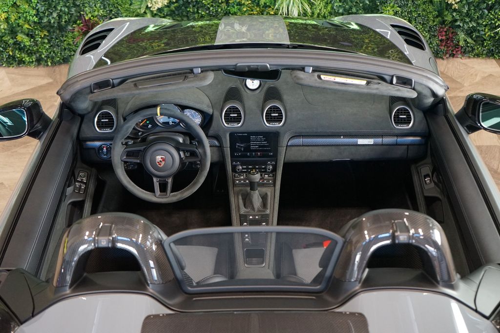 Porsche Boxster 2024