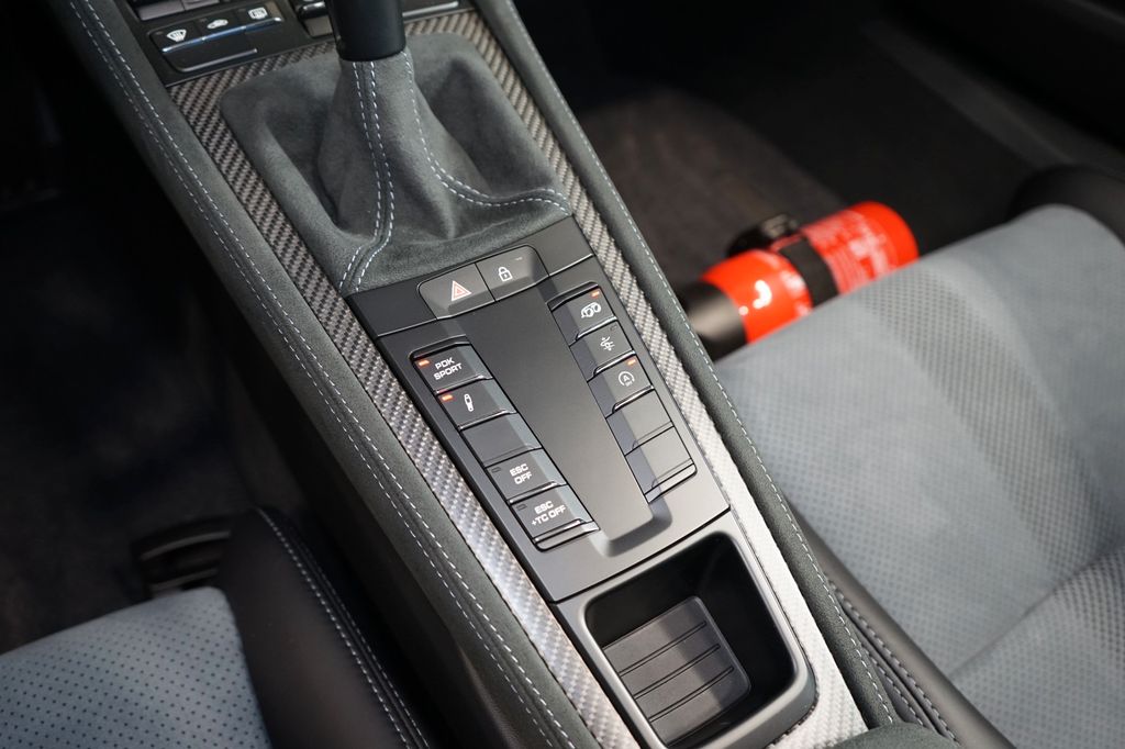 Porsche Boxster 2024