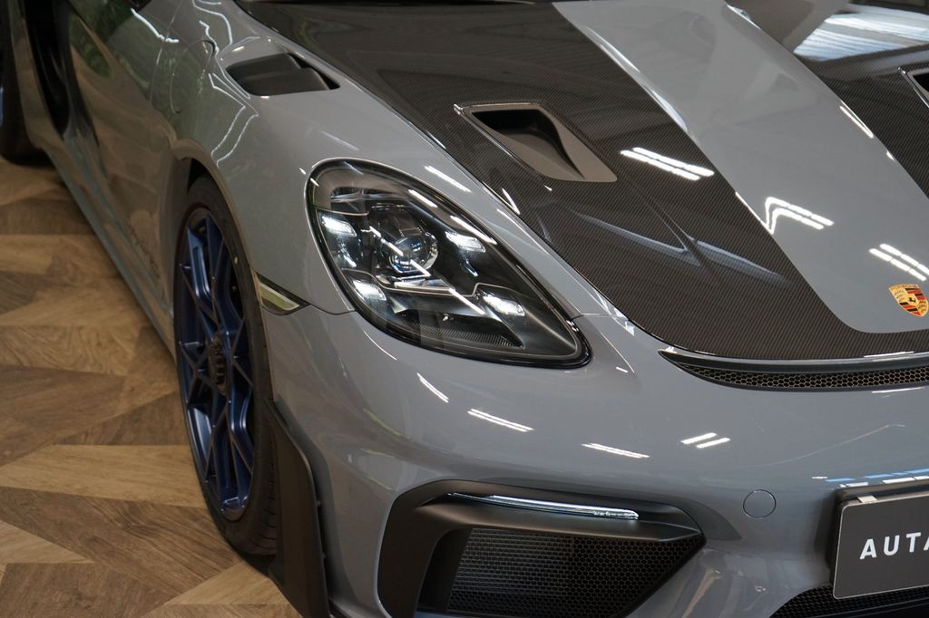 Porsche Boxster 2024