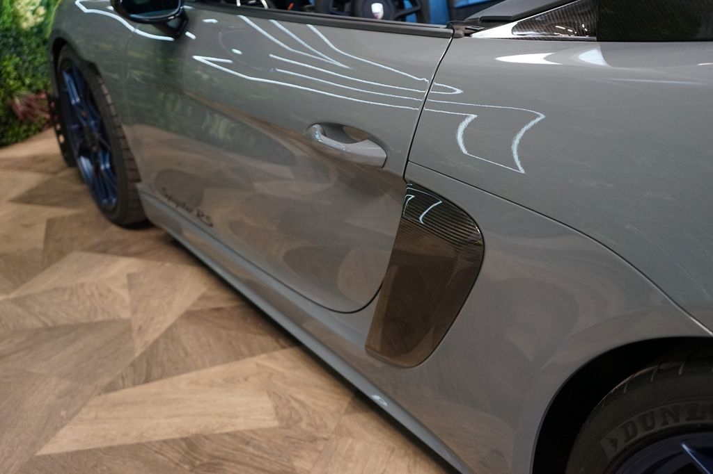 Porsche Boxster 2024