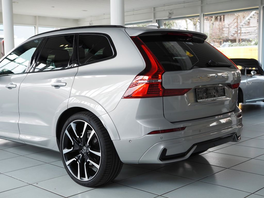 Volvo XC60 2022