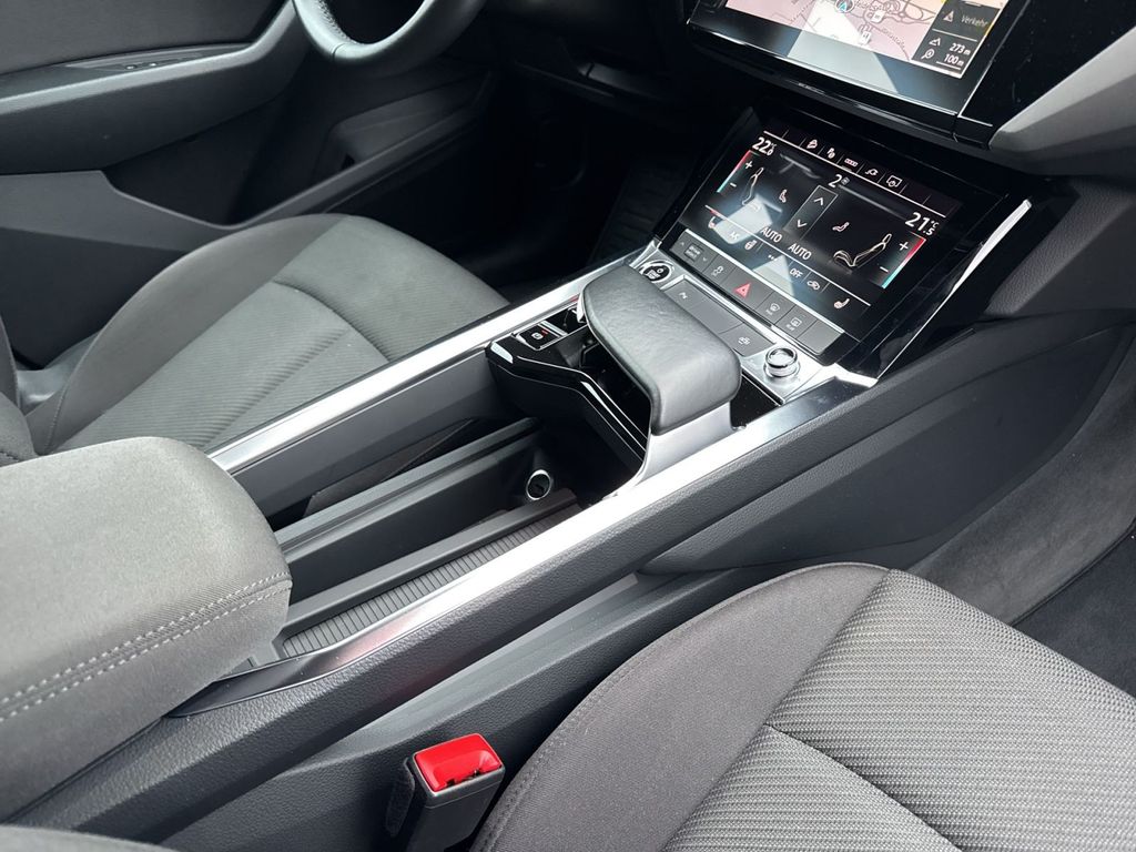 Audi e-tron 2022