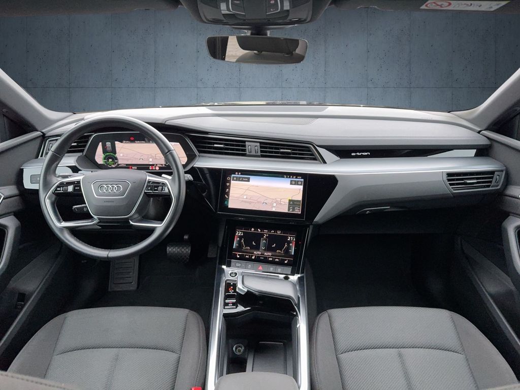 Audi e-tron 2022