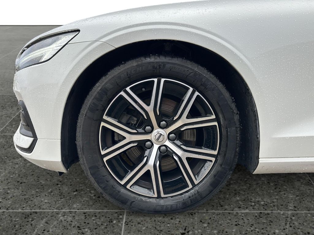 Volvo S60 2024