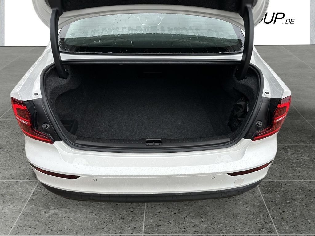 Volvo S60 2024