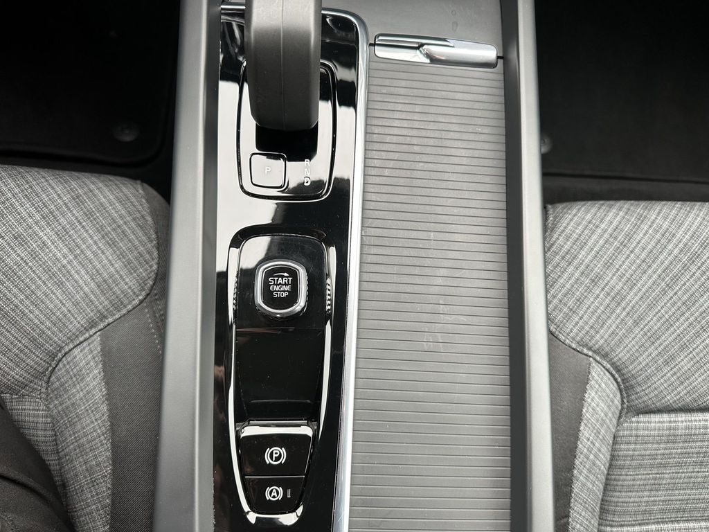 Volvo S60 2024