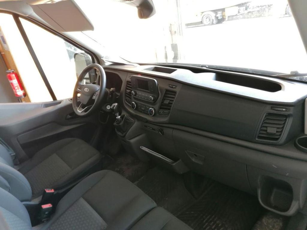 Ford Transit 2023