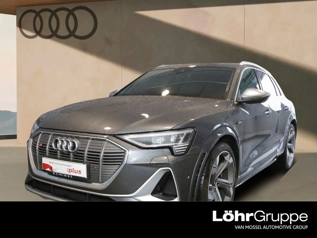 Audi e-tron 2022