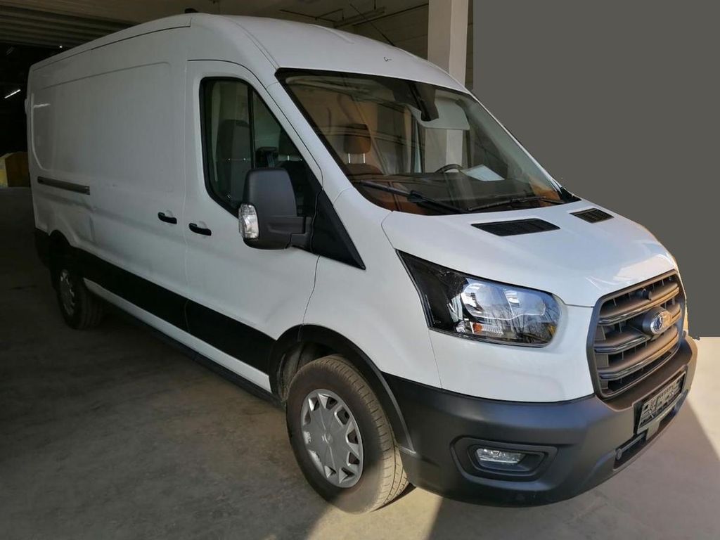 Ford Transit 2023