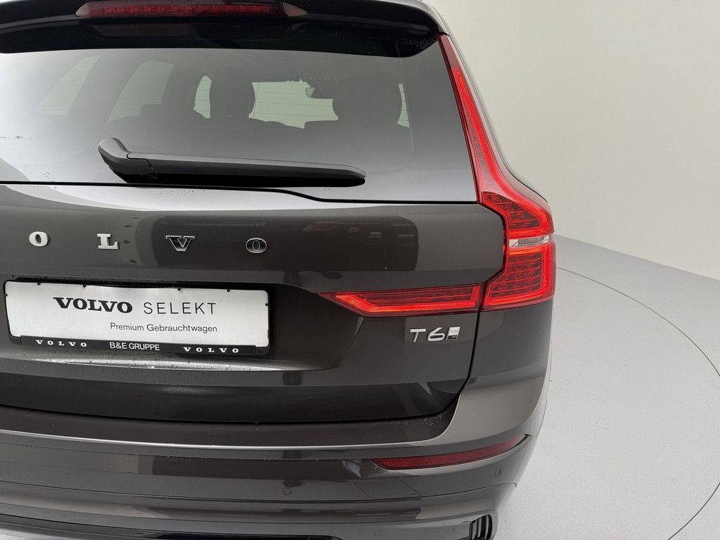 Volvo XC60 2025