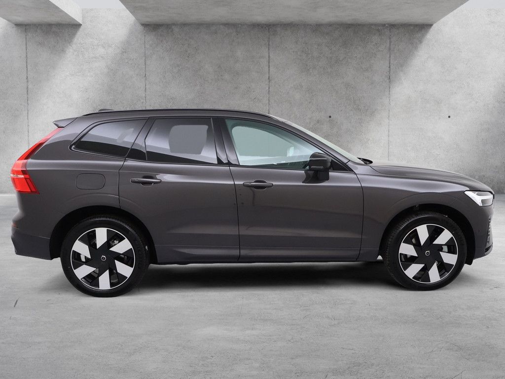 Volvo XC60 2025