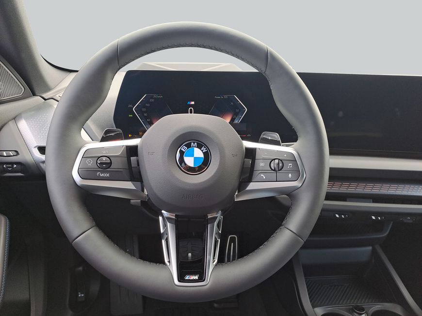 BMW 223 Gran Coupé
