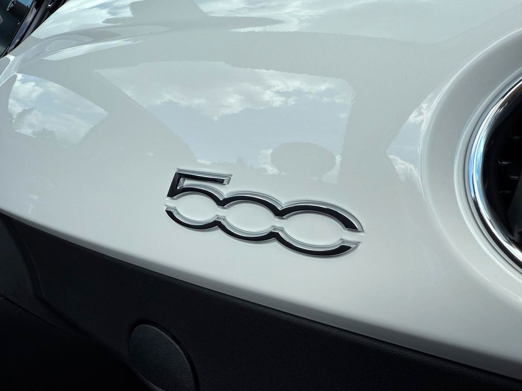Fiat 500C 2023