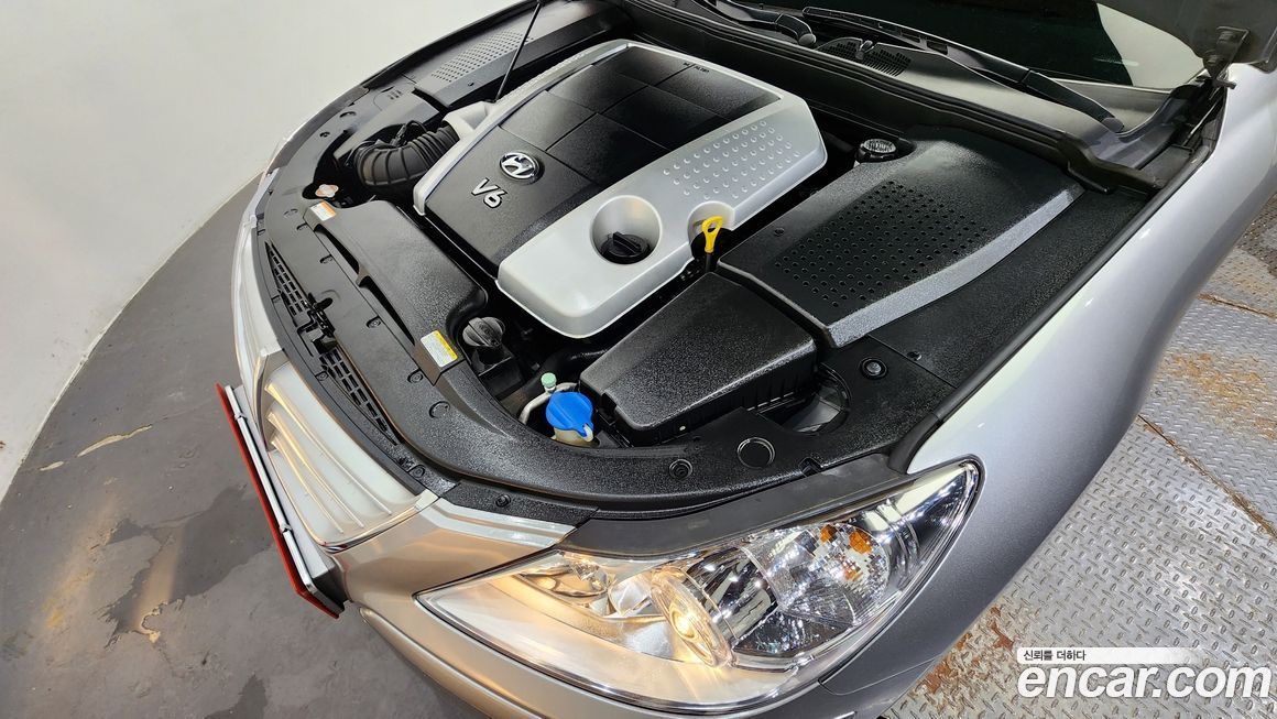 Hyundai Genesis 2010