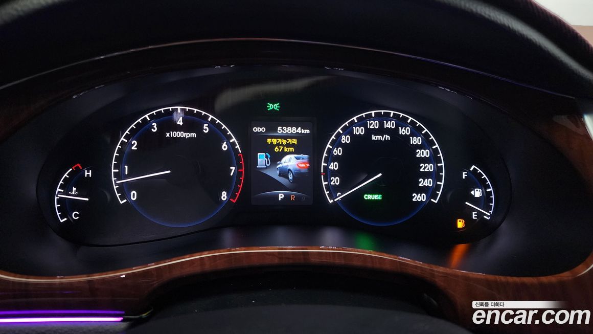 Hyundai Genesis 2010