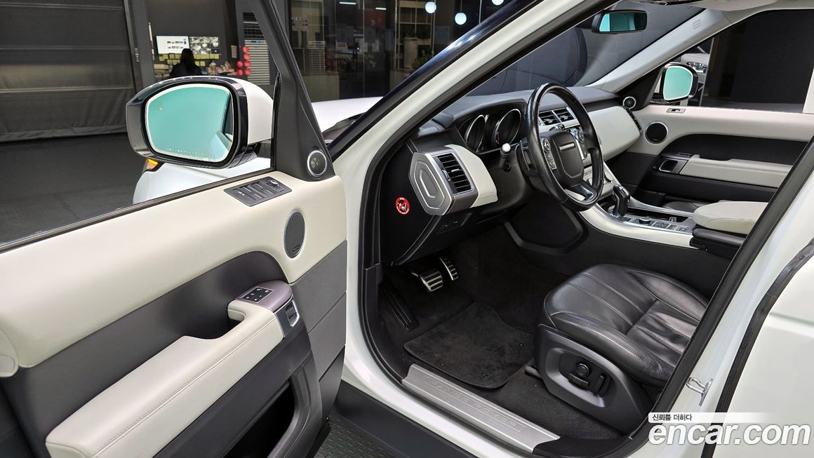 Land Rover Range Rover Sport 2016