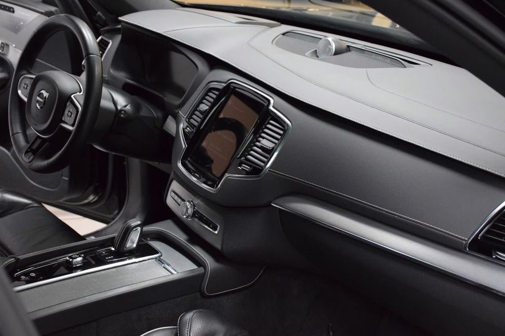 Volvo XC90 2022