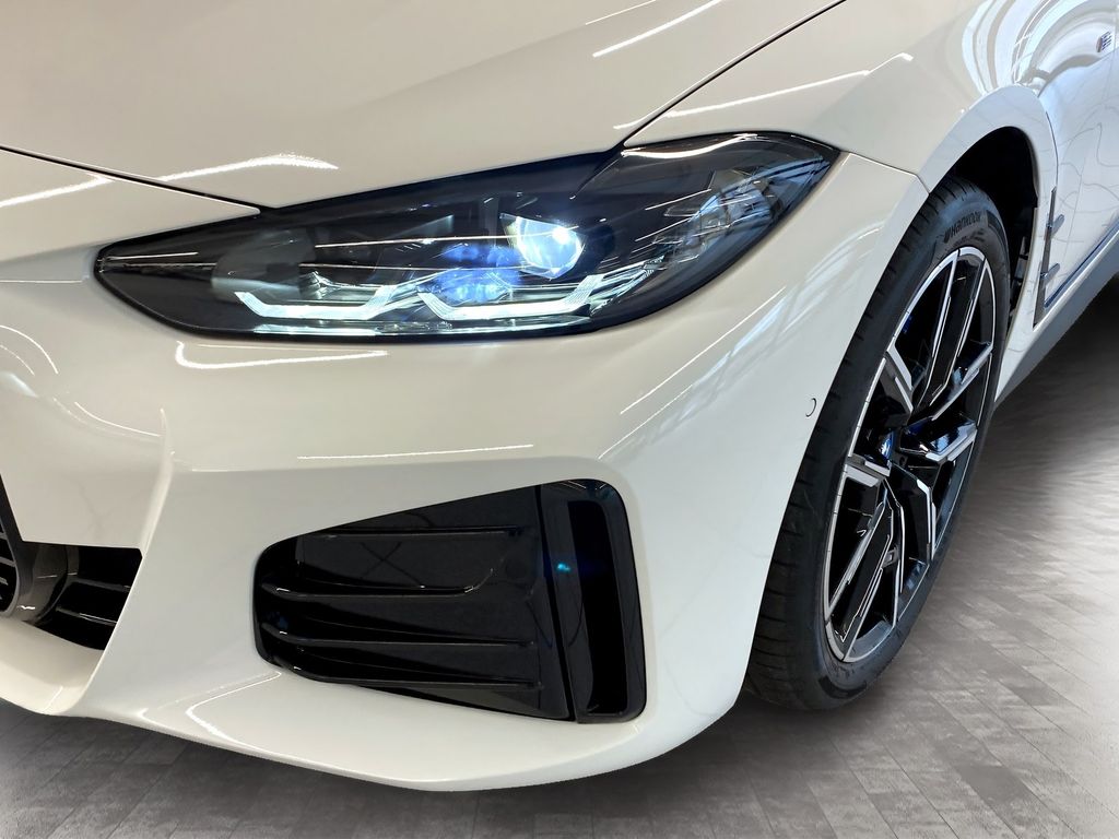 BMW i4 2023