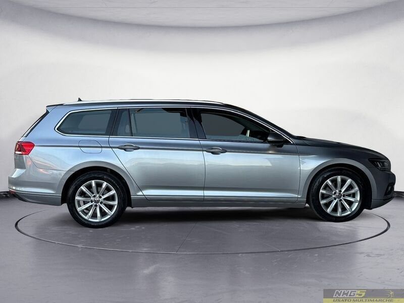 Volkswagen Passat 2023