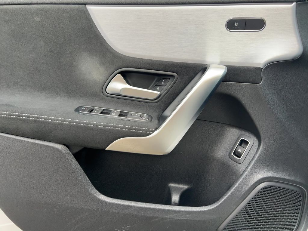 Mercedes-Benz A 250 2021