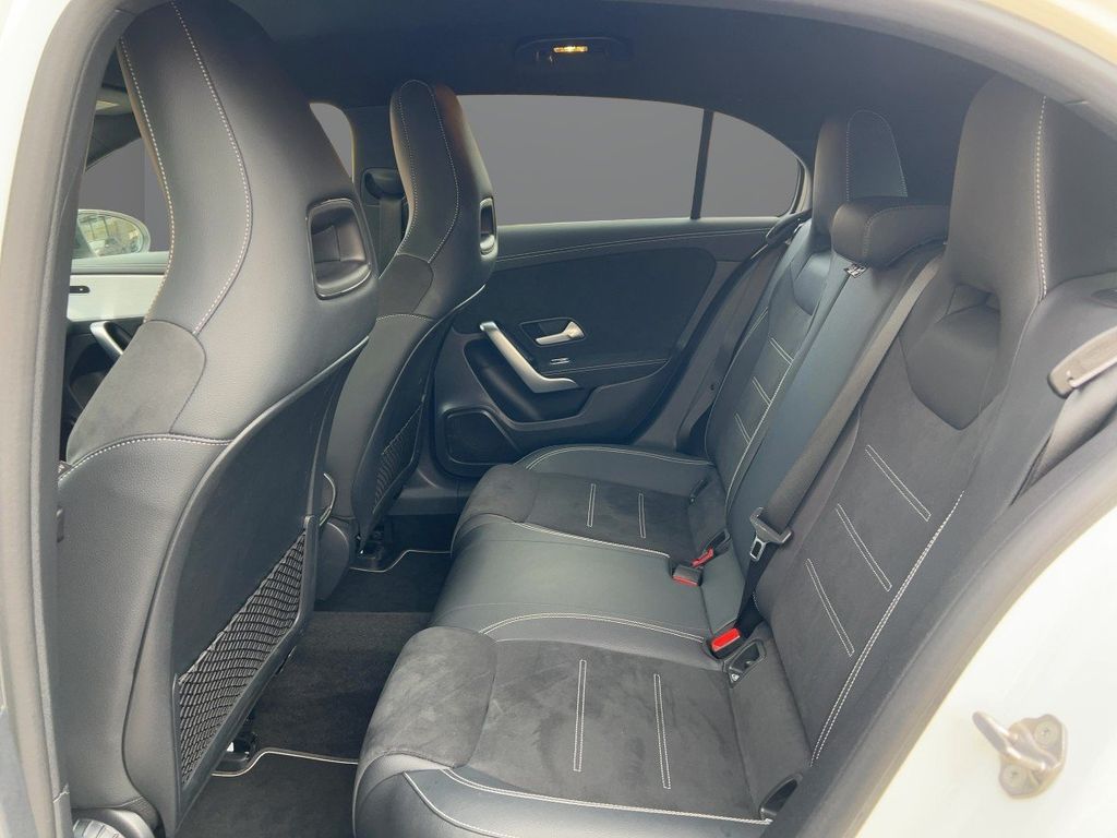 Mercedes-Benz A 250 2021
