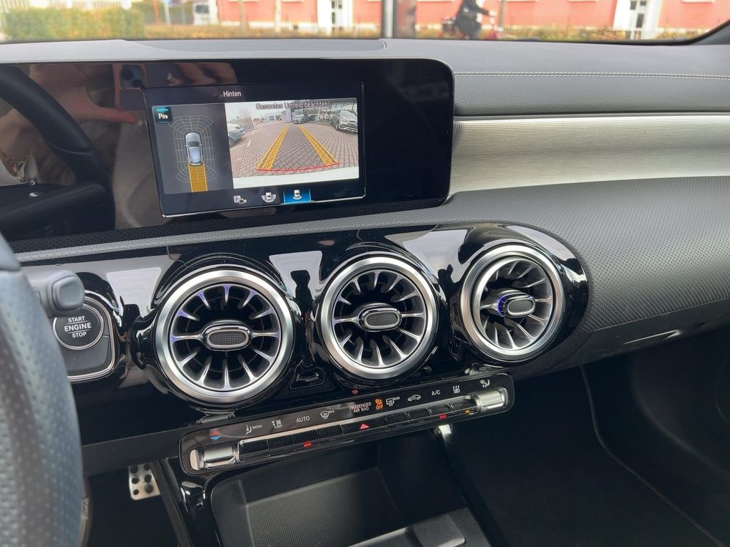 Mercedes-Benz A 250 2021