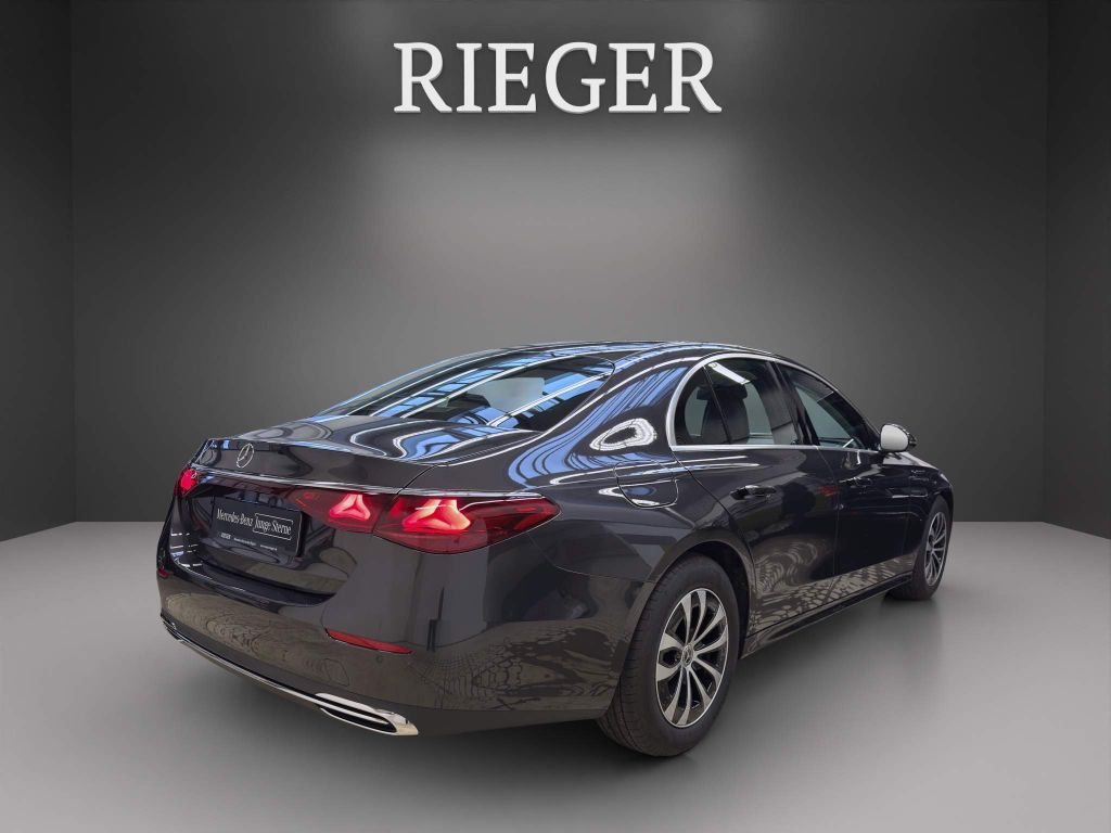 Mercedes-Benz E 200 2024