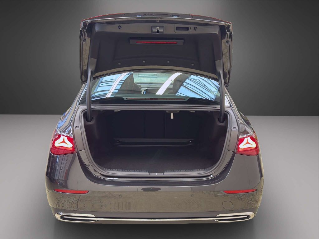 Mercedes-Benz E 200 2024