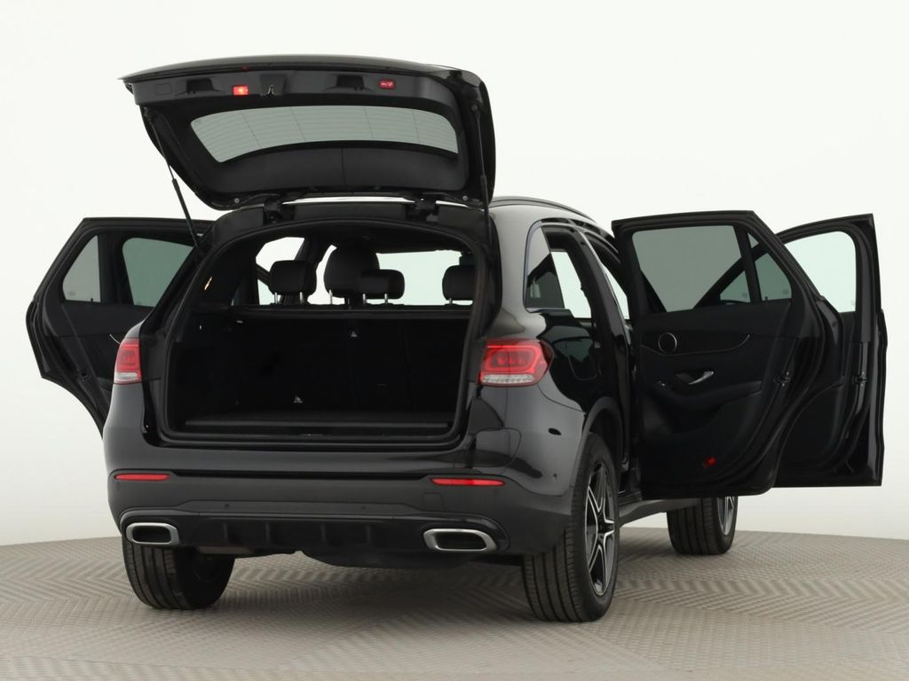 Mercedes-Benz GLC 300 2022