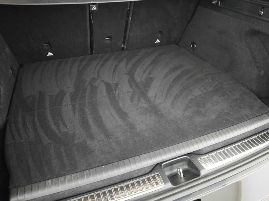 Mercedes-Benz GLC 300 2022