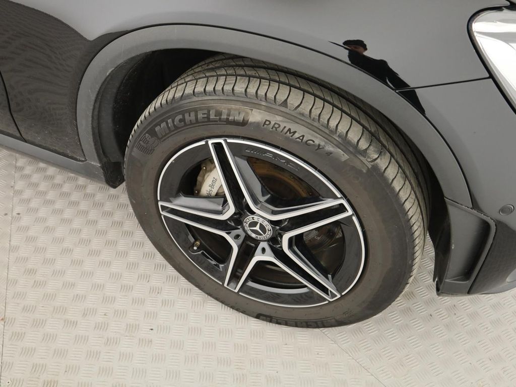 Mercedes-Benz GLC 300 2022