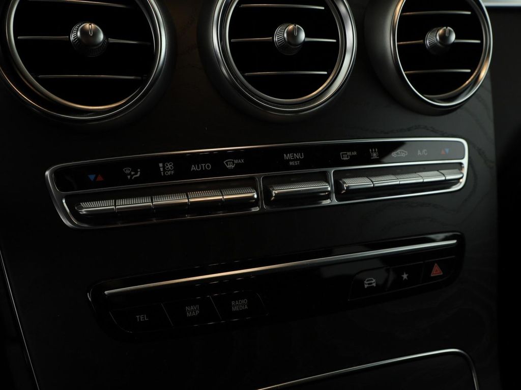 Mercedes-Benz GLC 300 2022