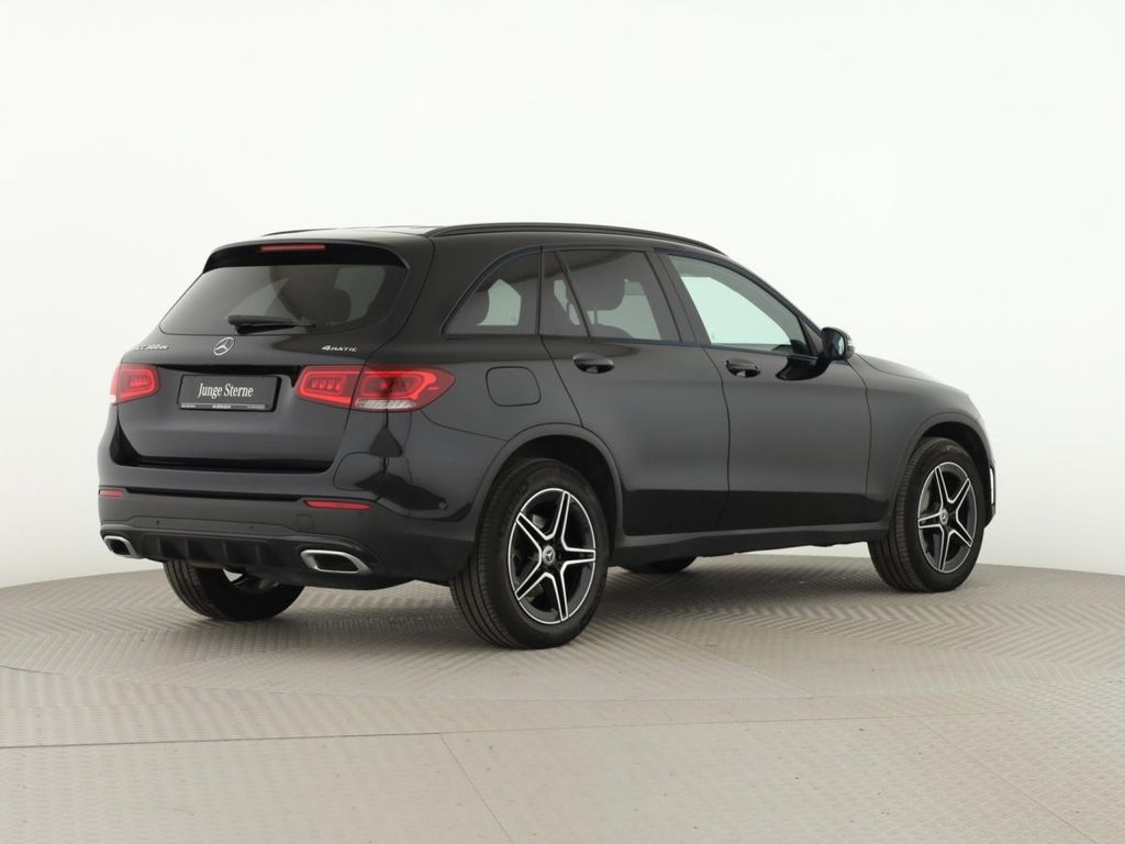 Mercedes-Benz GLC 300 2022