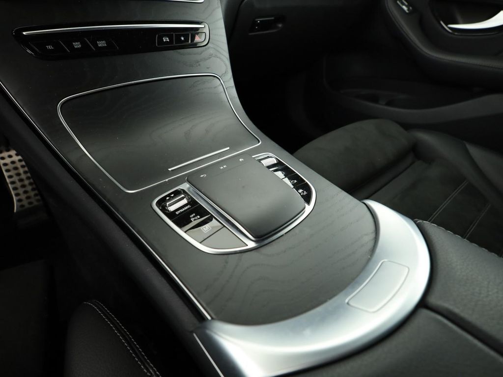 Mercedes-Benz GLC 300 2022