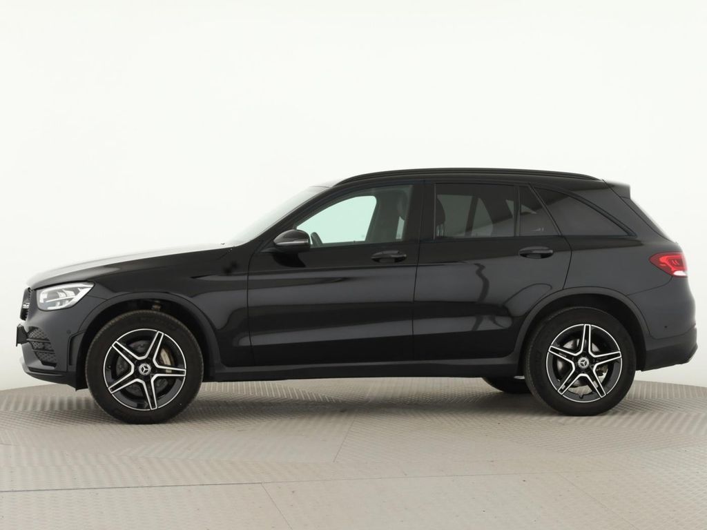 Mercedes-Benz GLC 300 2022