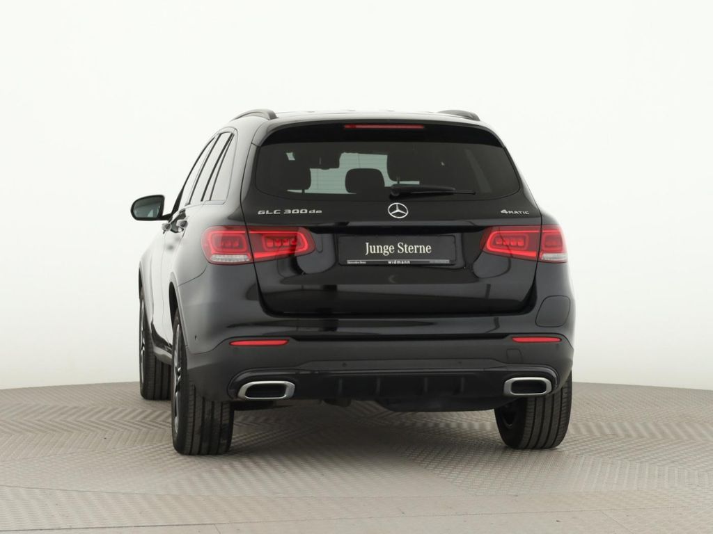 Mercedes-Benz GLC 300 2022