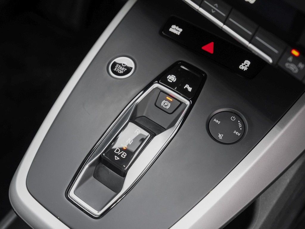 Audi Q4 2022